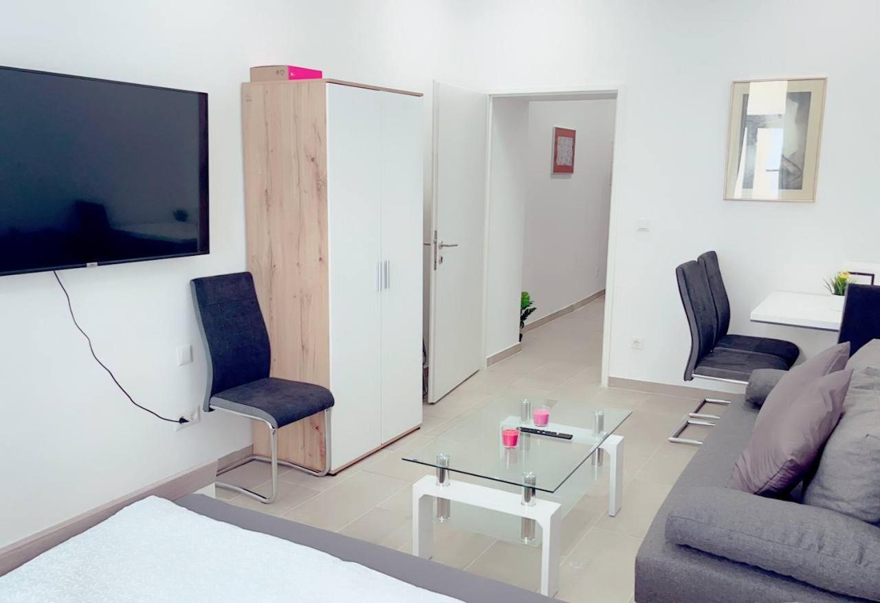 King Studio 3P Wl Apartment Vienna Exterior photo